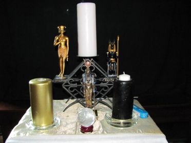 1011826_10151670734878934_161150012_n